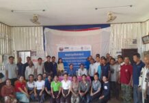 Participants of the consultation held in Inthy village, Attapeu. Photo: Souphalack Inphonephong / IWMI